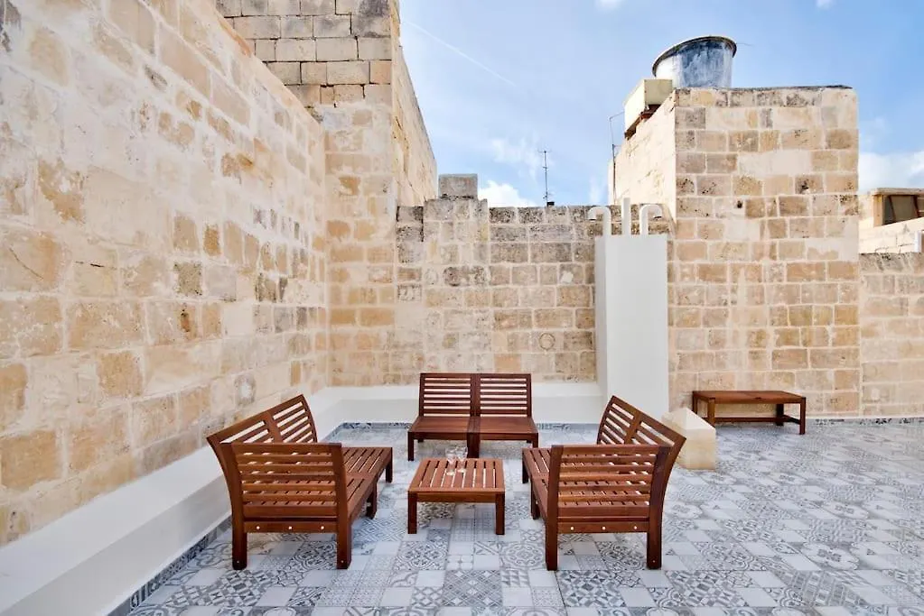 Vallettastay Old Lodge Apartment 4 0*, Valletta