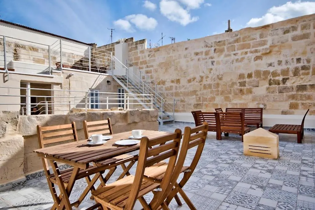 Vallettastay Old Lodge Apartment 4